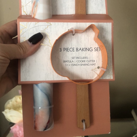 3 PIECE BAKING SET by Harvest DeCo Spatula / Cookie Cutter / 11 x 15 Baking Met - Picture 4 of 6